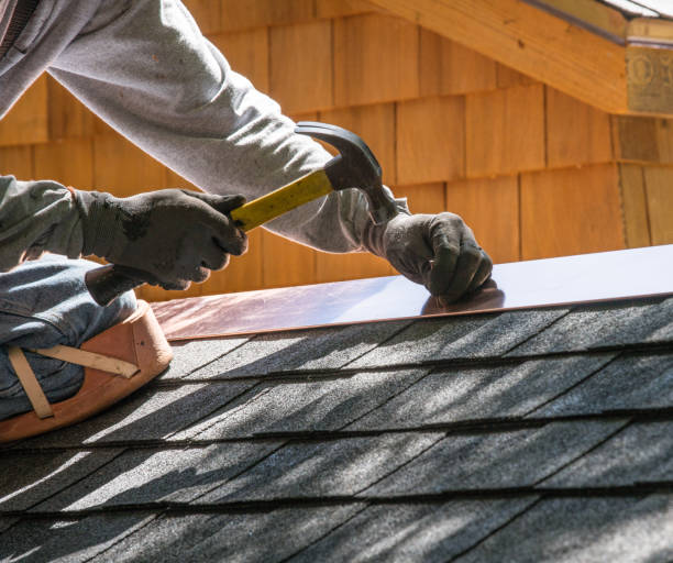 Best Emergency Roof Repair  in Rome City, IN